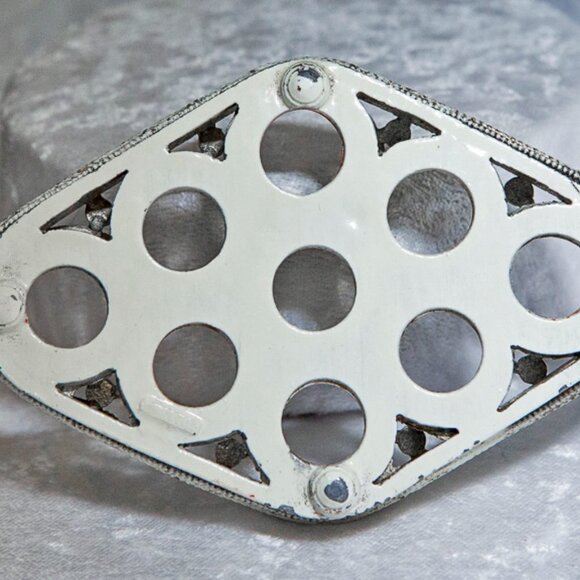 Vintage Florenza Lipstick Holder French White Enamel w/ Gold Ormolu BASK… - Picture 10 of 11